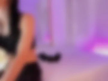 alicesandoval_ photo 7