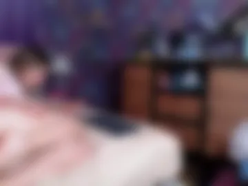 alicewetsquirt photo 3