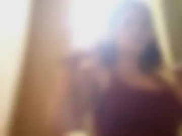 aliciaalqamar live webcam preview