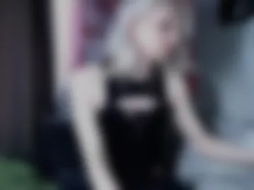 alien_bella photo 3