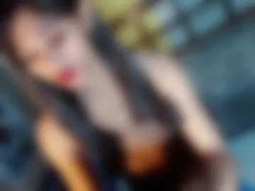 aliexagrey photo 2