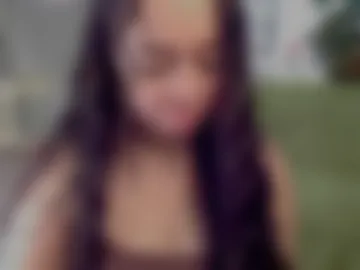 alinaxrose photo 2
