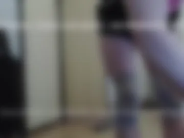 alissa_is_wet live webcam preview