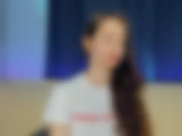 alivialovely photo 4