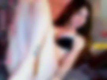 alliecrowns live webcam preview