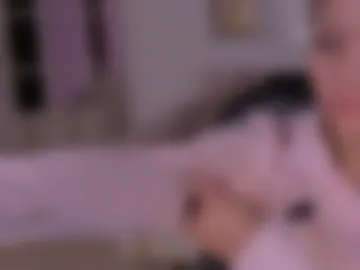 allyjensen webcam preview
