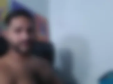 alonxoo photo 4