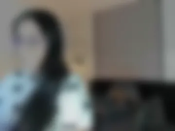 amber_gold113 webcam preview