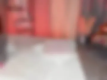 amber_maxwell webcam preview