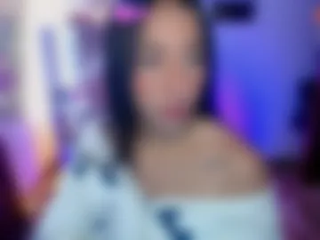 amber_morgan1 photo 3
