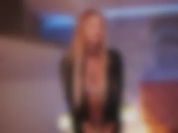 ambermilana photo 4