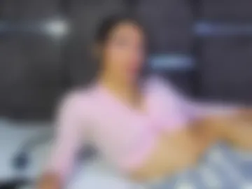 amberonassis photo 7