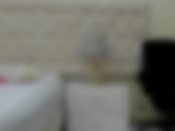 amberonassis photo 4