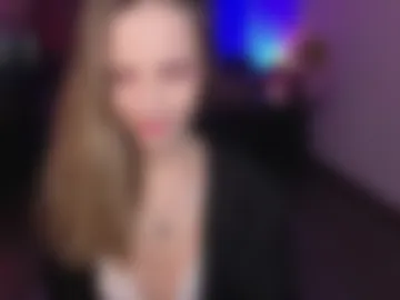 amelia_meili webcam preview