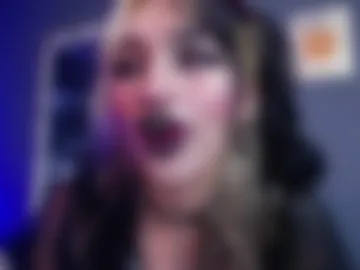 amelierouss photo 6