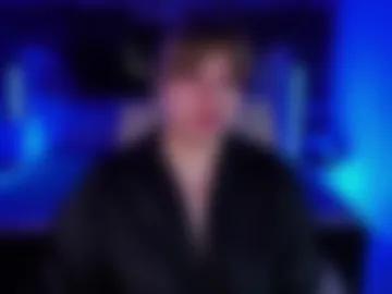 amellywhite photo 3