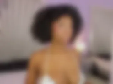 amirajones photo 2