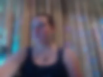 amorelara webcam preview