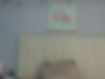 amy_le webcam preview