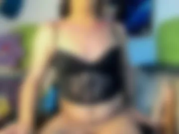 amydelahoz photo 2