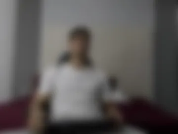 andres_stud777 live webcam preview