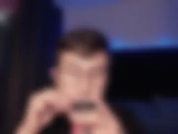 andrewmhilton_ live webcam preview