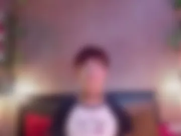 angeldustt_19 webcam preview