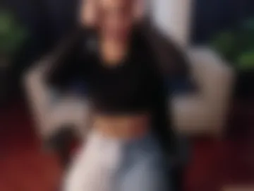 angelinathompson photo 5