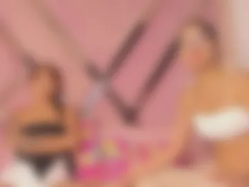 angell_petite01 webcam preview