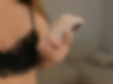 anna_miuu webcam preview