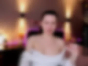 annacooleman_ photo 6