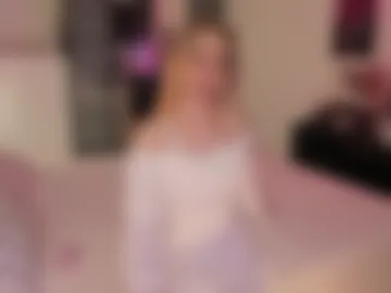 annie_leone webcam preview