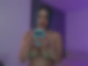 annieguzman_ photo 3