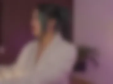 annieguzman_ photo 2