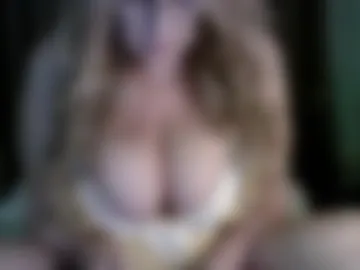 anybigtitts photo 4
