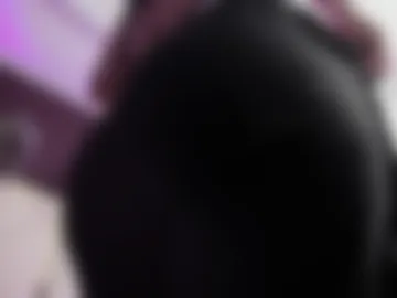 april_bowie webcam preview