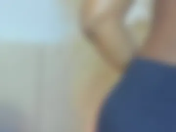 april_ebony18_ photo 4