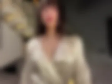 ardeliacarhart photo 9