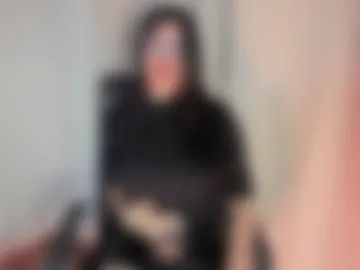 ari_bastett webcam preview