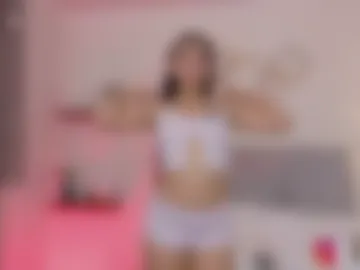 ari_lovely18 photo 2