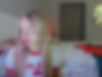 ariah_is_blonde photo 6