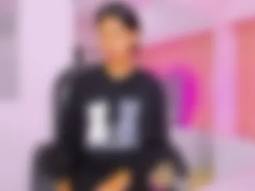 ariana_cri_x photo 2