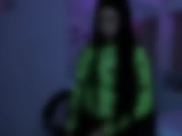 ariana_cri_x photo 2