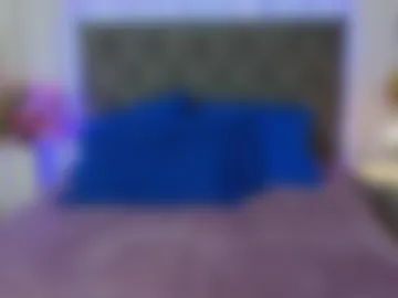 ariana_petite webcam preview