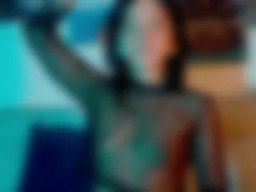 ariana_whitee photo 9