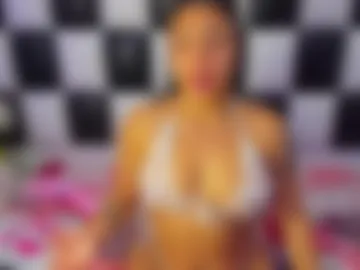 arianaa_tompsoon photo 6