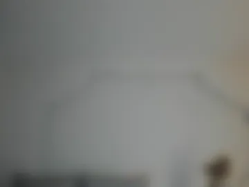 arianadumont webcam preview