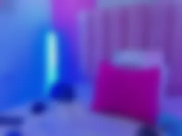arianarougee photo 2