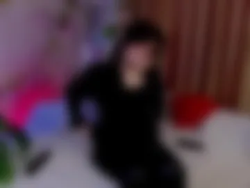 ariellemckoon photo 7