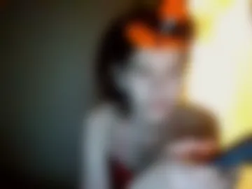 ariisurqueen live webcam preview